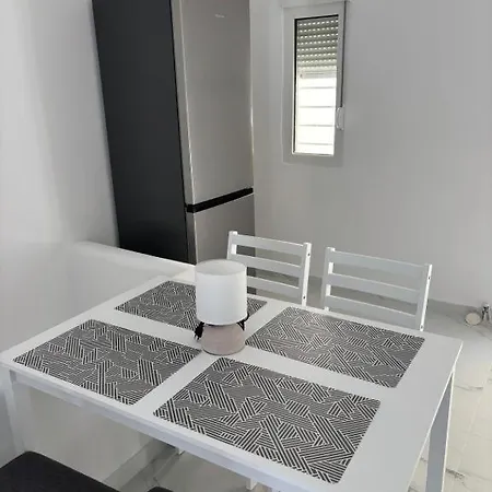 Natural White Messonette