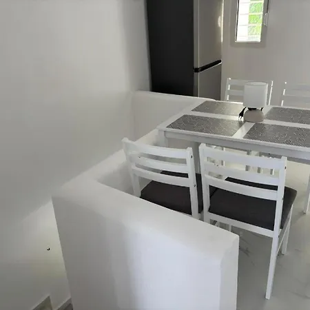 Natural White Messonette