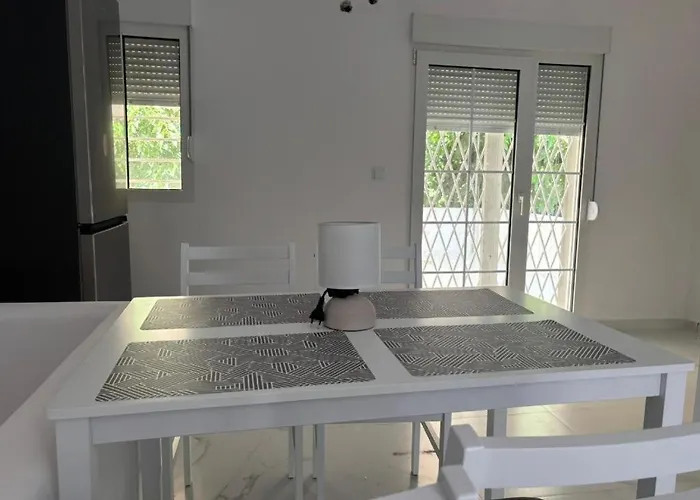 Natural White Messonette * 克里皮吉