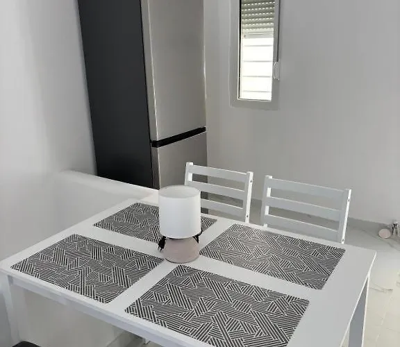 Natural White Messonette